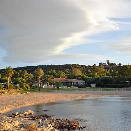 Kompleks wypoczynkowy Village Naturiste La Chiappa 3*