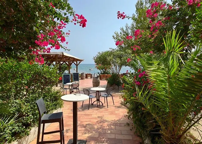 Village Naturiste La Chiappa Porto-Vecchio (Corsica)